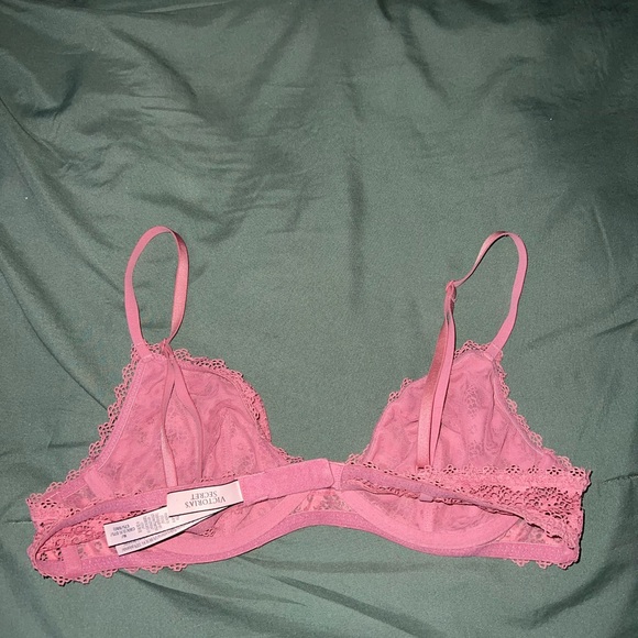 Victoria secret bralette. Only worn once. - Picture 4 of 4